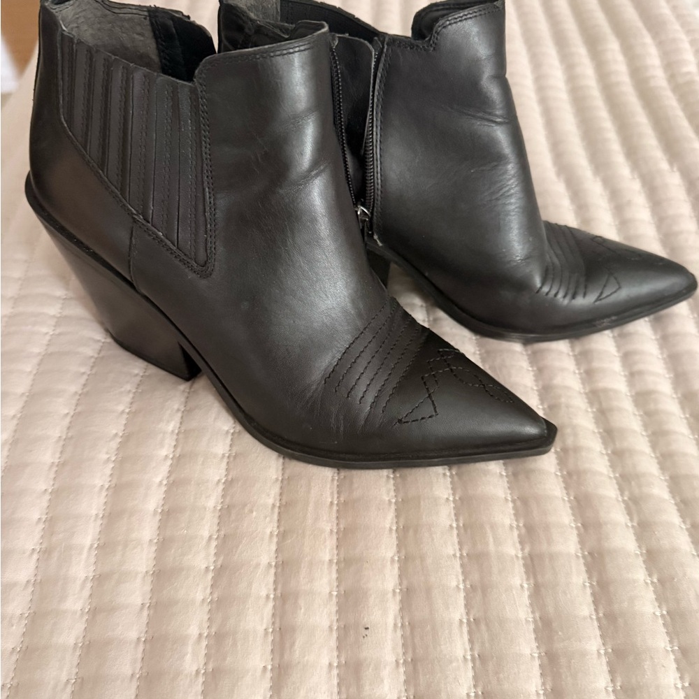 Franco Sarto Black Pointed-Toe Western Ankle Booties